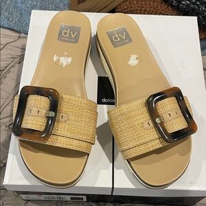 DV by Dolce Vita Women's Beige Buckle Sandals